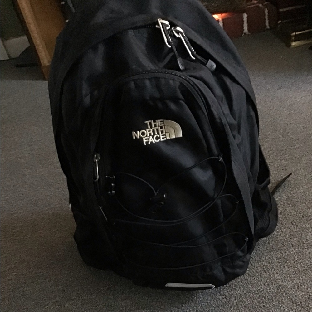 Authentic the North Face Back Pack🎒🎒🎒🎒🎒🎒🎒🎒